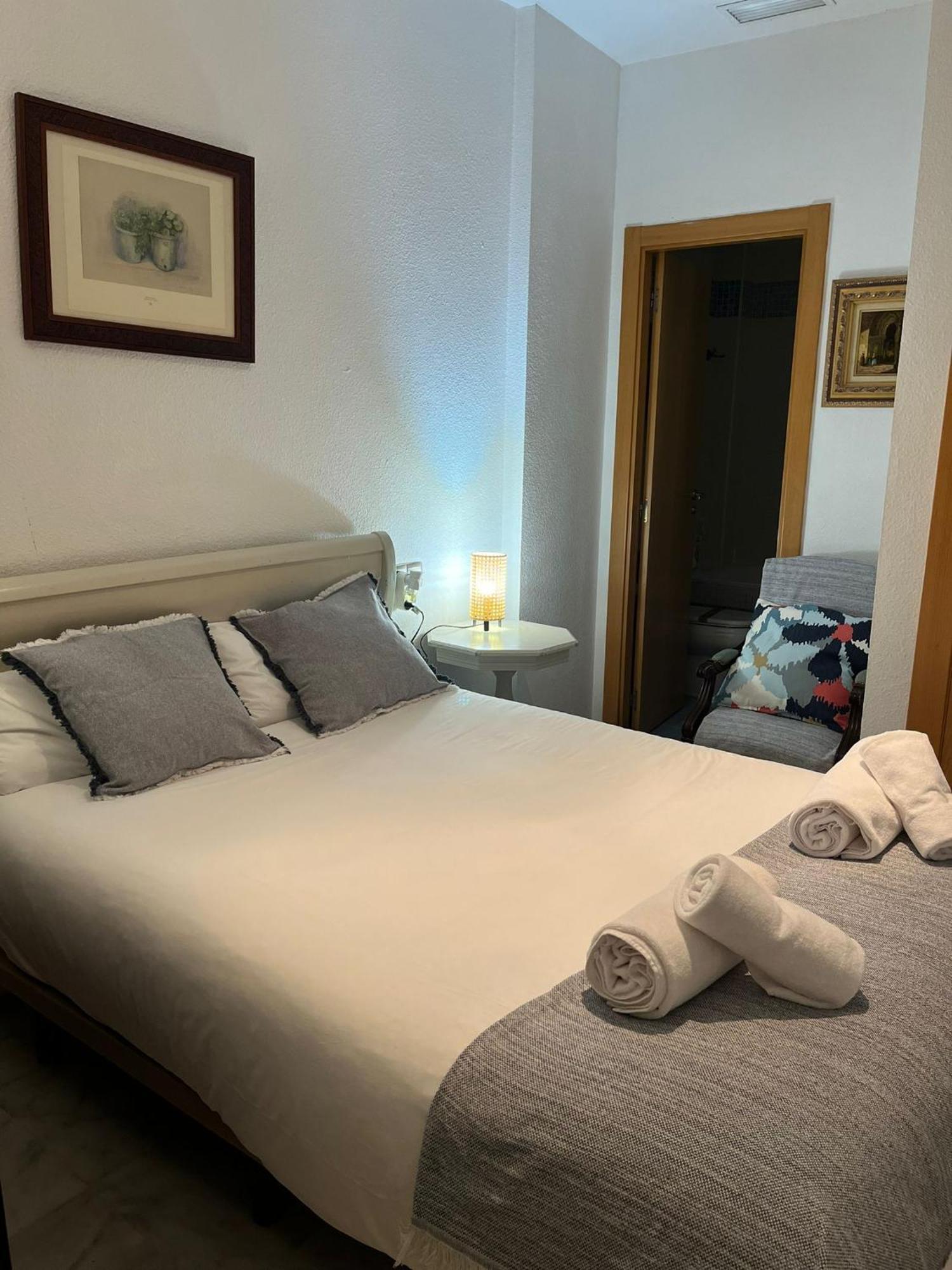 Apartamento Con Encanto Muy Centrico En Pilatos Sevilla Ideal Para Pareja Eksteriør billede